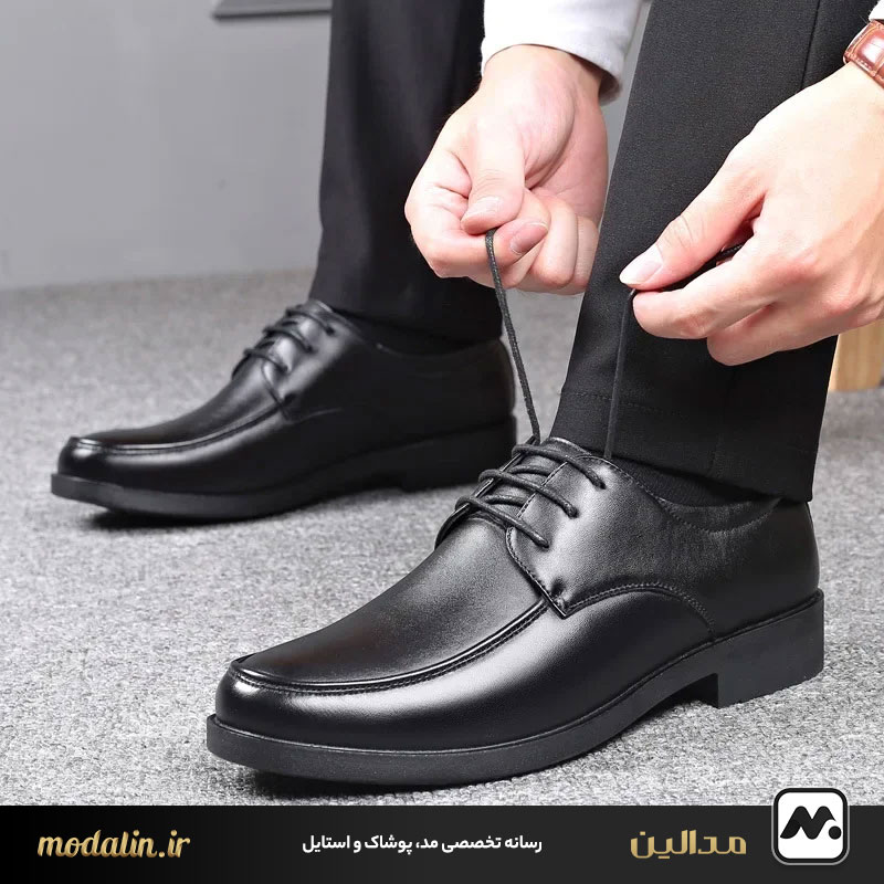 مقایسه جزئیات و تزئینات در کفش‌های مردانه