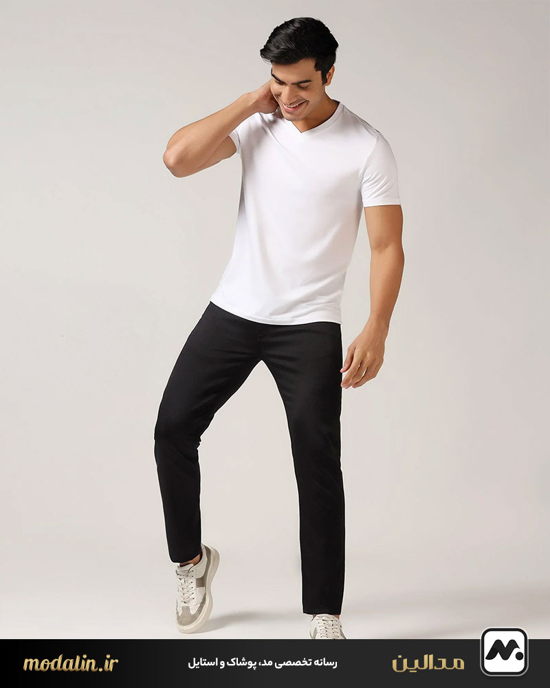 تی‌شرت ساده و هوشمندانه