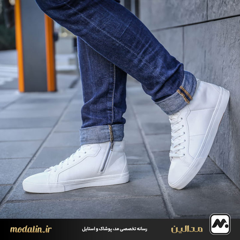 کفش سفید با شلوار جین