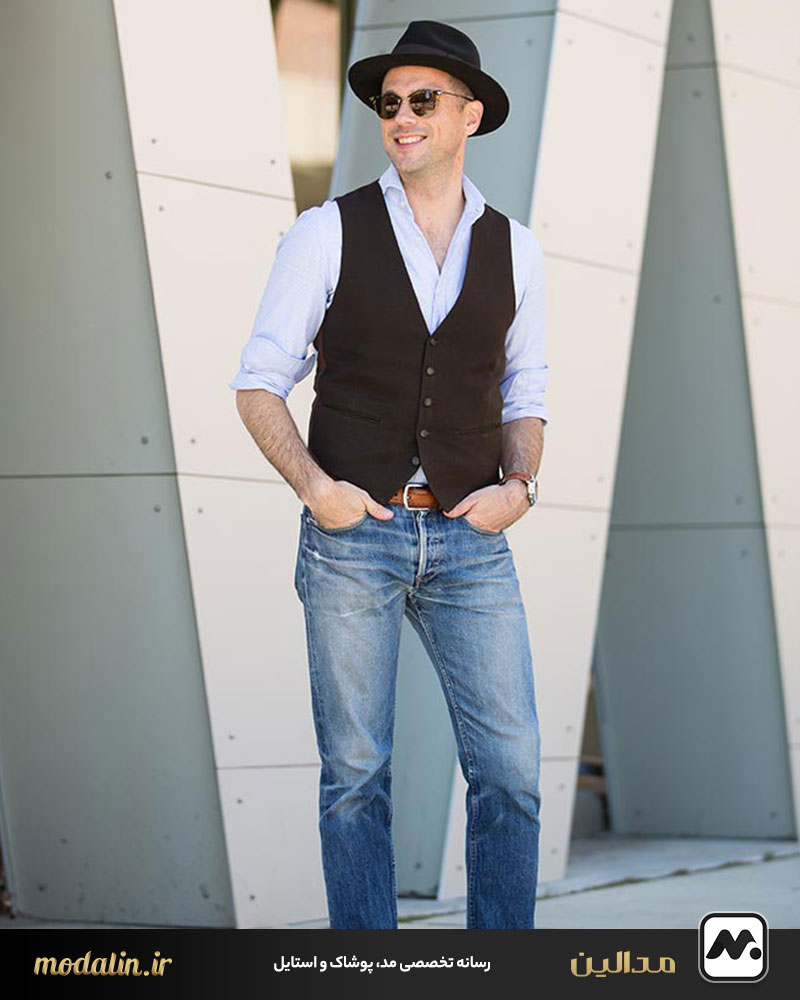 جین با جلیقه مردانه