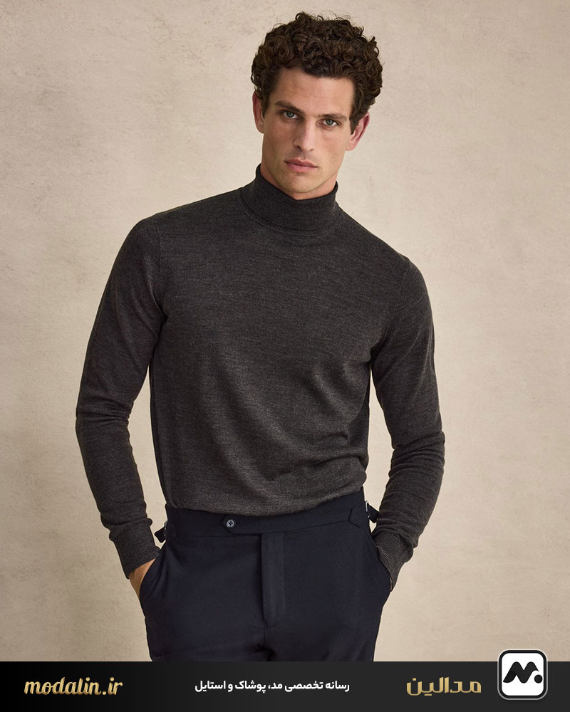 بلوز یقه اسکی و شلوار کتان؛ استایلی ساده و همهپسند