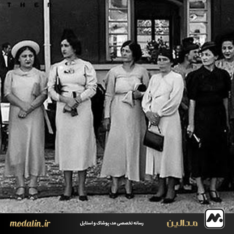نقش ناصرالدین شاه و تاج السلطنه در غربی شدن لباس زنانه