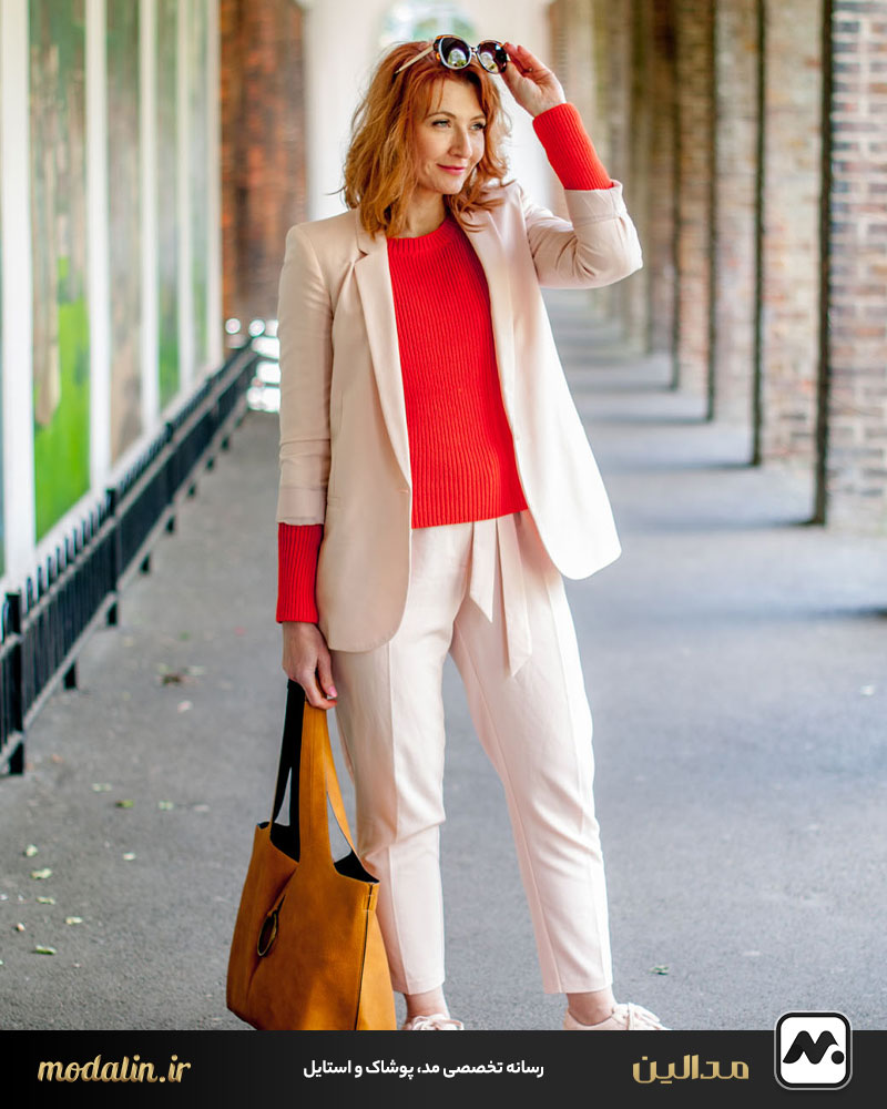 ست لباس نارنجی با پیراهن یا کت سفید