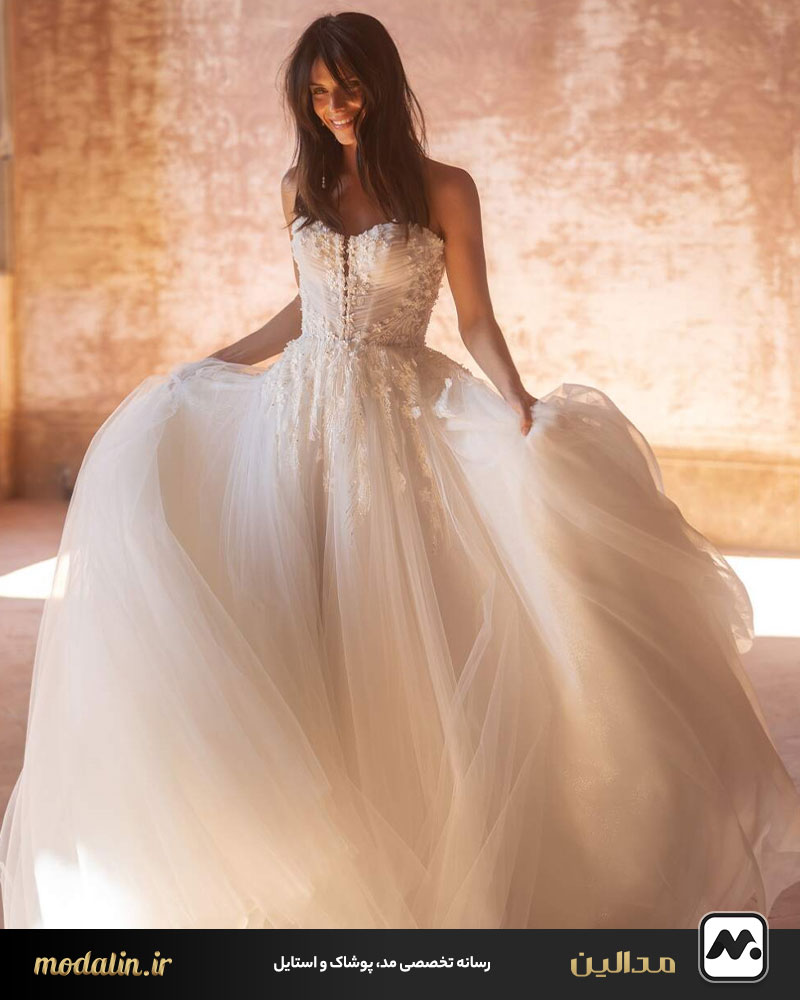 انتخاب لباس عروس برای اندام مستطیلی