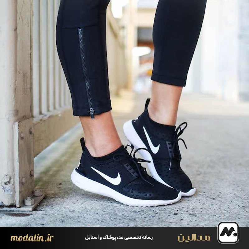 کفش مشکی یا خاکستری