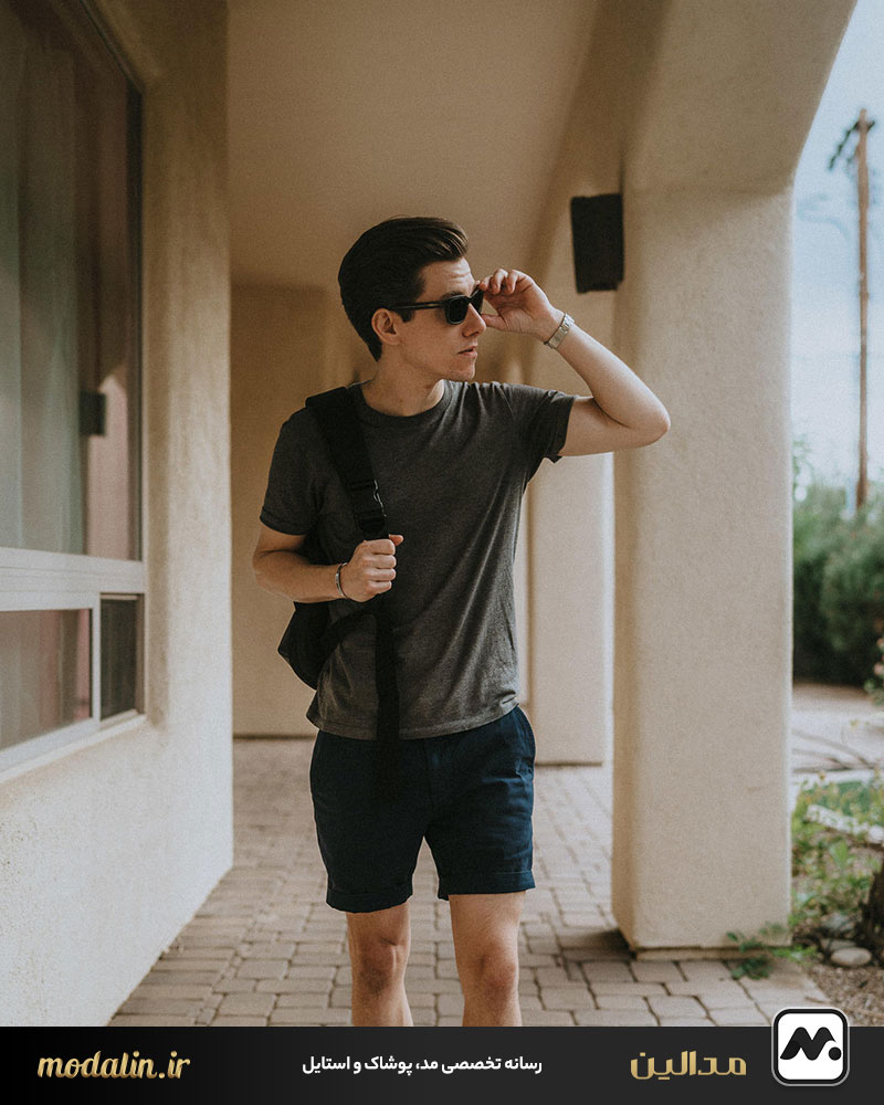 تی شرت خاکستری؛ مناسب چه رنگ پوستی است؟