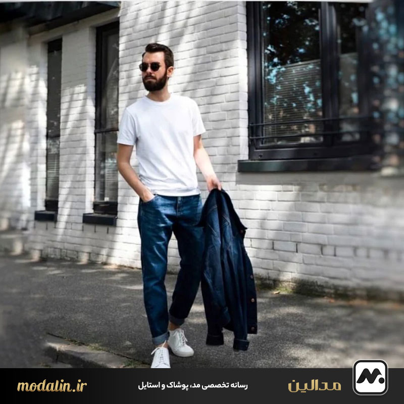 تی شرت سفید