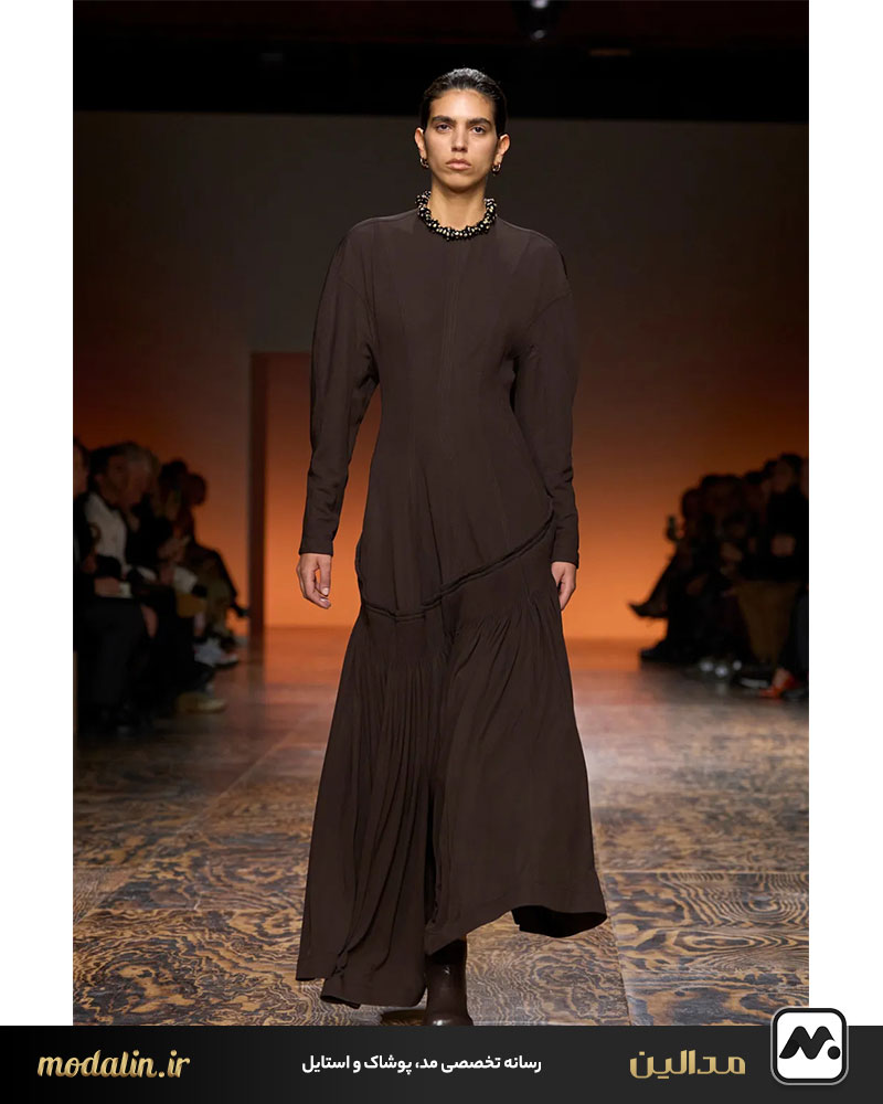 پالت رنگ بهار و تابستان ۲۰۲۵ پنتون