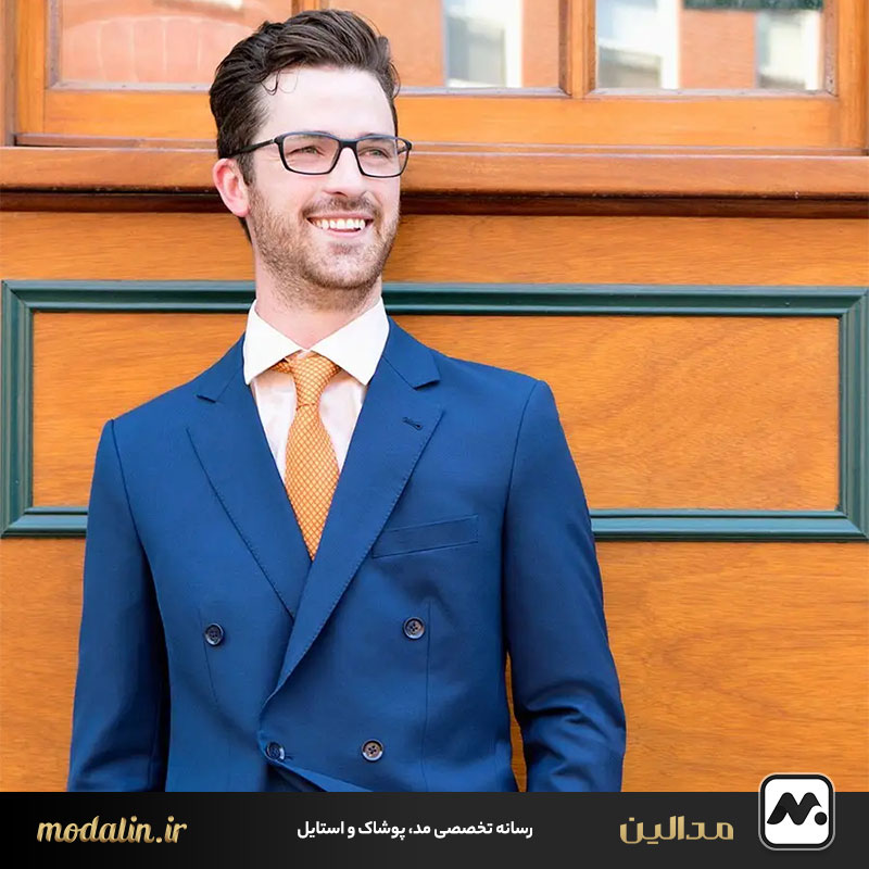 رنگ‌های دیگر مناسب برای ست کردن با کت و شلوار سورمه‌ای