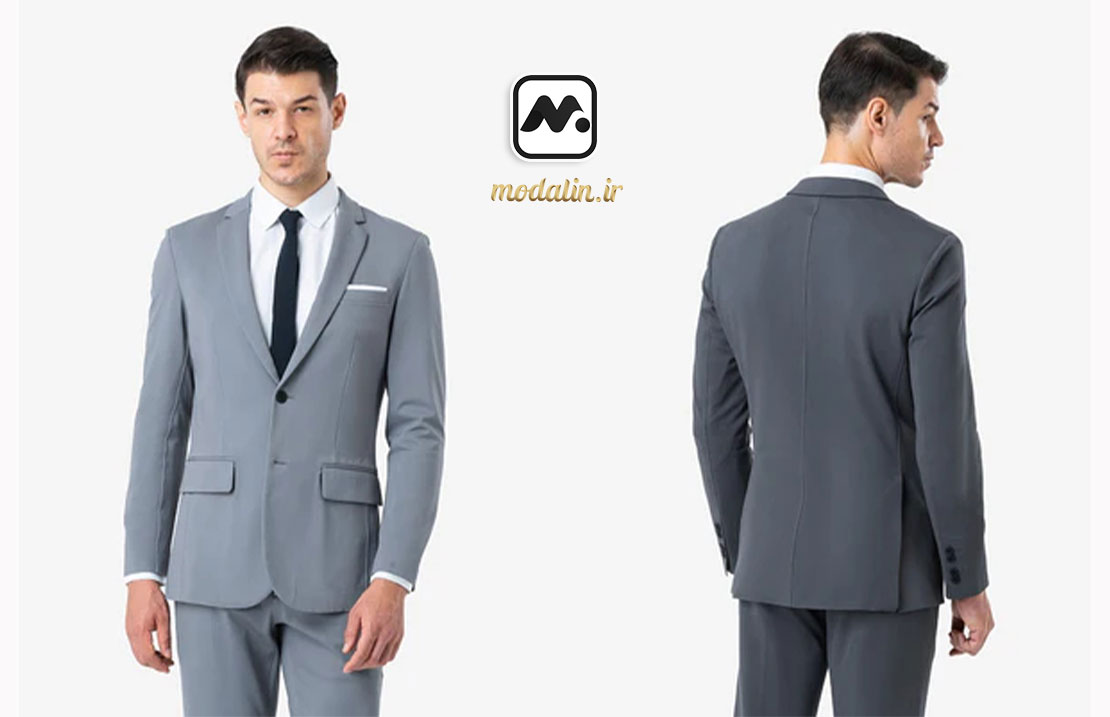 کت و شلوار طوسی با پیراهن سفید