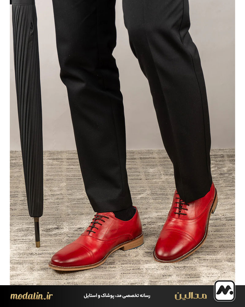 بهترین استایل‌ها با کفش مردانه قرمز