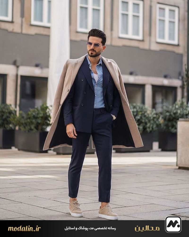 کت و شلوار رنگ تیره